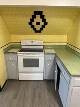 10 March St, Unit 10 MARCH ST. B 2ND. FLR in Worcester, MA - Foto de edificio - Building Photo