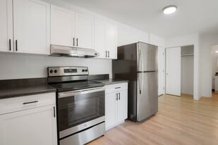 Tantra Lake in Boulder, CO - Building Photo