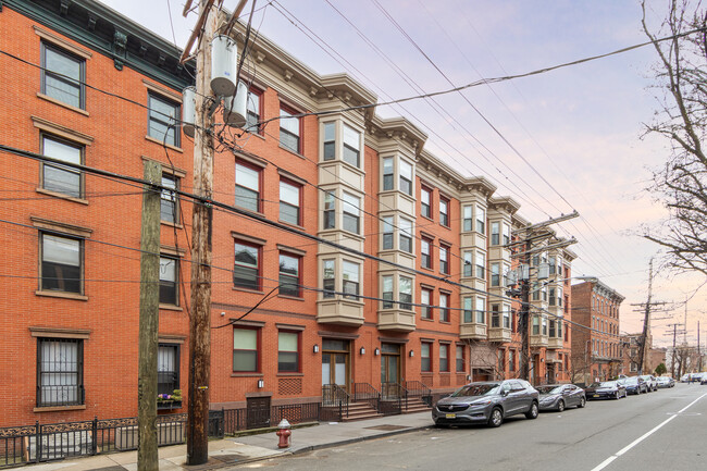 The Gannon in Jersey City, NJ - Foto de edificio - Building Photo