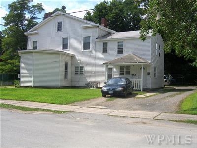 9 Jones St in Port Jervis, NY - Building Photo