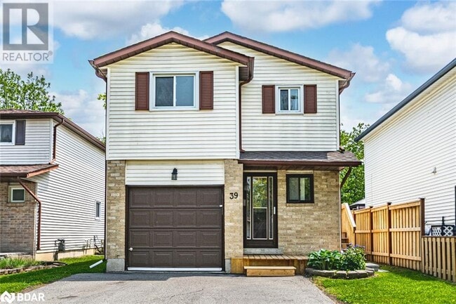 property at 39 Laurie Crescent