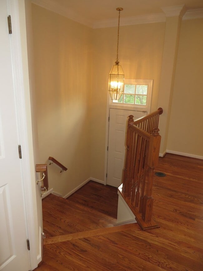 1788 Paisley Ct in Vienna, VA - Building Photo - Building Photo