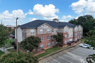 Gateway Place Apartments in Kernersville, NC - Foto de edificio - Primary Photo