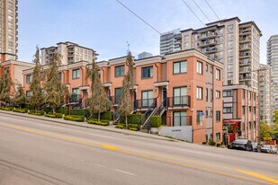 Brickstone Walk II in New Westminster, BC - Building Photo