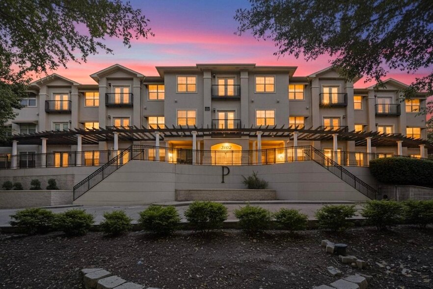 3102 Kings Rd, Unit 1307 in Dallas, TX - Building Photo