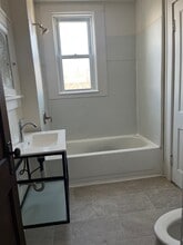 1959 Jones St, Unit 1959 in Omaha, NE - Foto de edificio - Building Photo