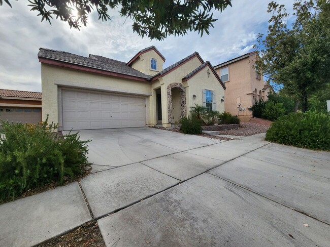 10305 Bayhead Beach Ave in Las Vegas, NV - Building Photo - Building Photo