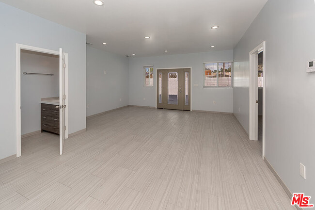 property at 13659 Magnolia Blvd