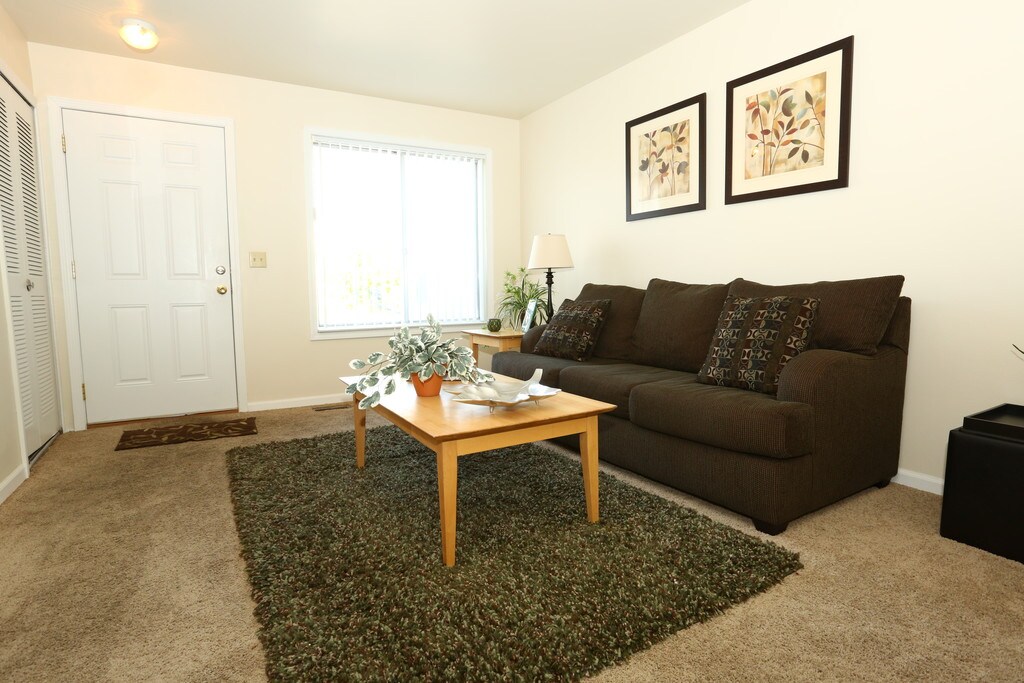 Heritage Glen Townhomes Taylor, MI Apartments