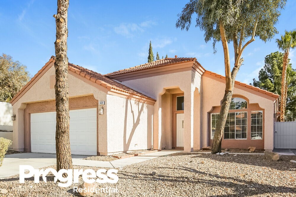 3020 Forest Lake St in Las Vegas, NV - Foto de edificio