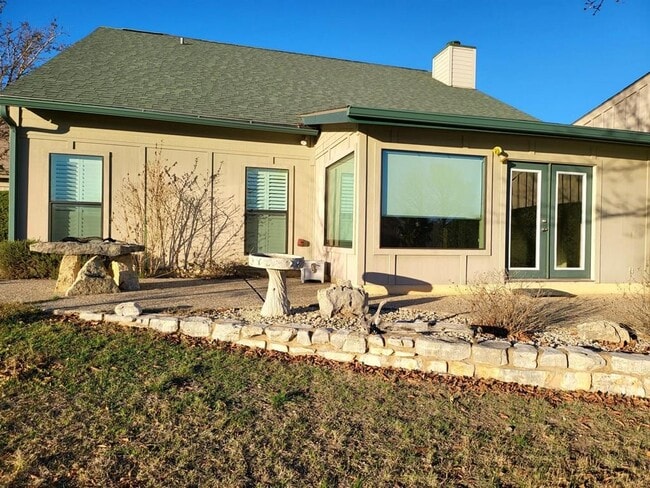 property at 547 Fairway Dr