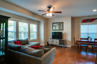 87B Oriel Ave in Nashville, TN - Building Photo - Building Photo