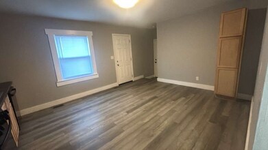 2018 Marilee Dr in Louisville, KY - Building Photo - Building Photo
