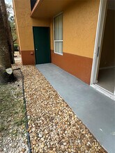 10757 Cleary Blvd in Plantation, FL - Foto de edificio - Building Photo