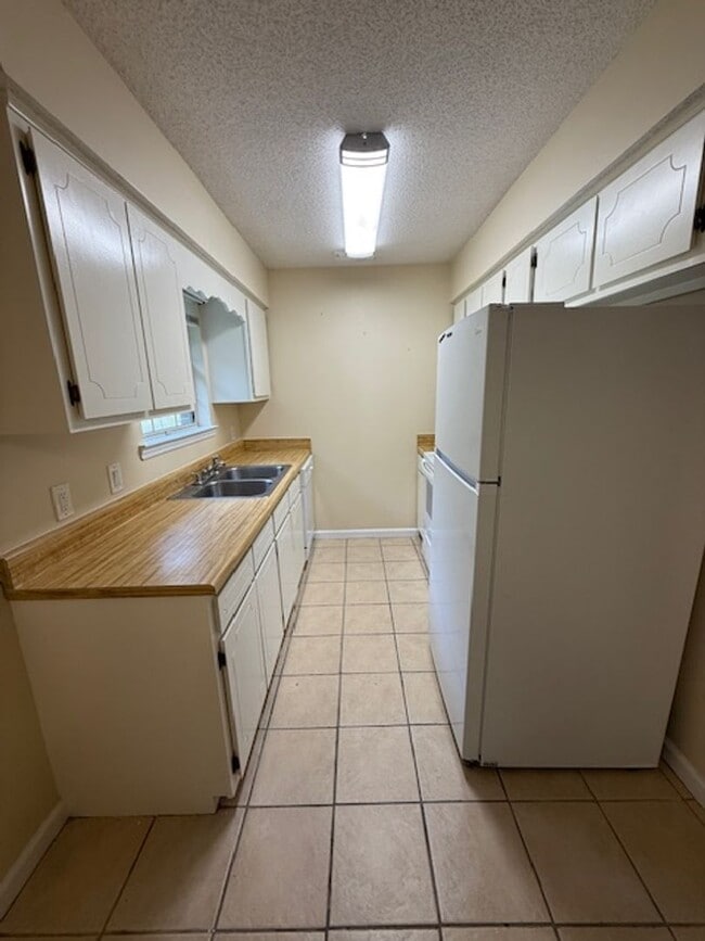 445 Plantation Way in Rincon, GA - Foto de edificio - Building Photo