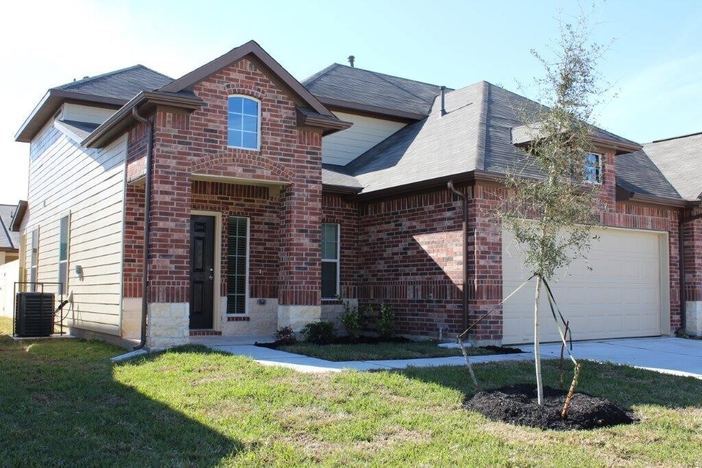 12226 Maura Lane in Houston, TX - Building Photo