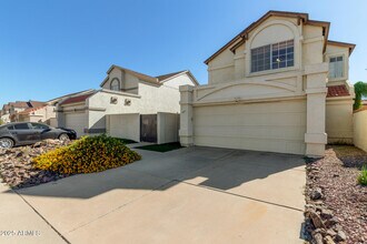 501 E Topeka Dr in Phoenix, AZ - Building Photo - Building Photo