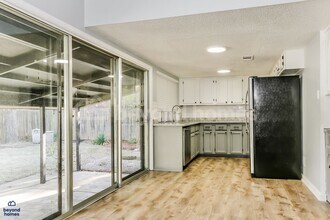 14 Woodmere Pl in Sherwood, AR - Building Photo - Building Photo