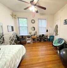 112 Hillside St, Unit #1 in Boston, MA - Building Photo - Building Photo