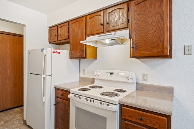 Wimbledon Apartments in Grandville, MI - Building Photo - Building Photo