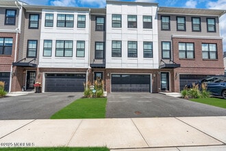 63 Bataan Ave in Tinton Falls, NJ - Building Photo - Building Photo