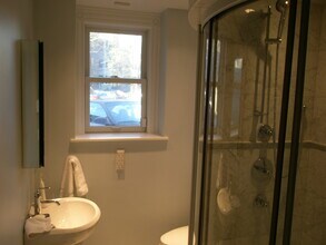1 Clinton Path, Unit 1 in Brookline, MA - Building Photo - Building Photo