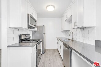 5519 Bonner Ave in Los Angeles, CA - Building Photo - Building Photo