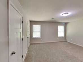 6114 Avery St SW in Covington, GA - Building Photo - Building Photo