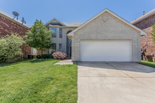 6013 Portridge Dr in Fort Worth, TX - Building Photo