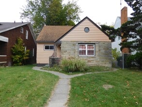 834 Huey St in South Bend, IN - Building Photo - Building Photo