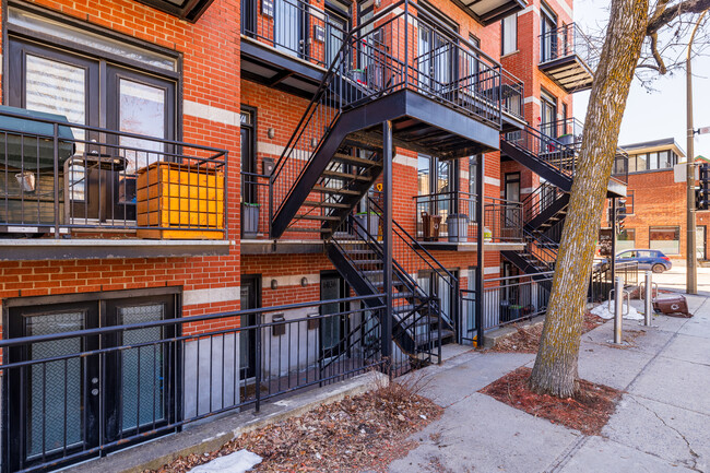 6028-6048 De Lorimier Av in Montréal, QC - Building Photo - Building Photo