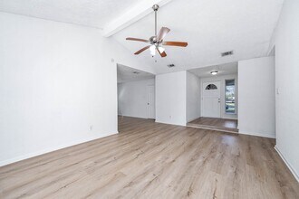 24007 Pepperrell Pl St in Katy, TX - Building Photo - Building Photo