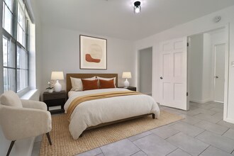 6120 S Madison Plz, Unit A in Tulsa, OK - Building Photo - Building Photo