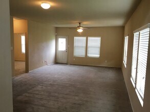 2802 Wisner Cir in Houston, TX - Building Photo - Building Photo