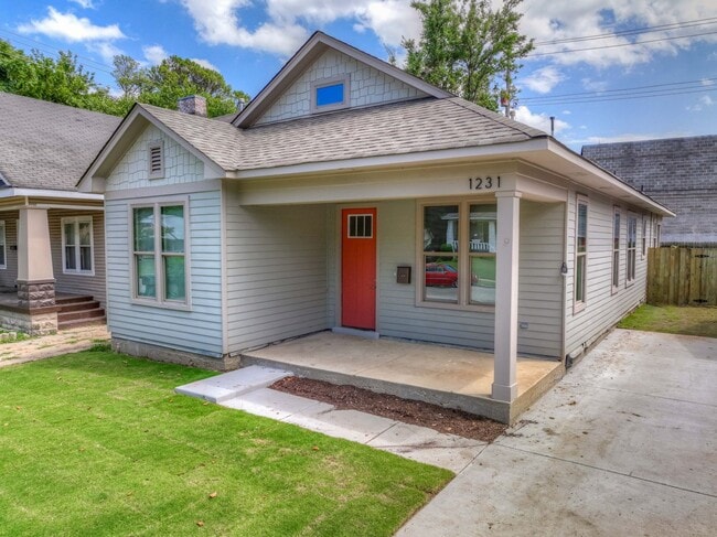 property at 1231 Forest Ave