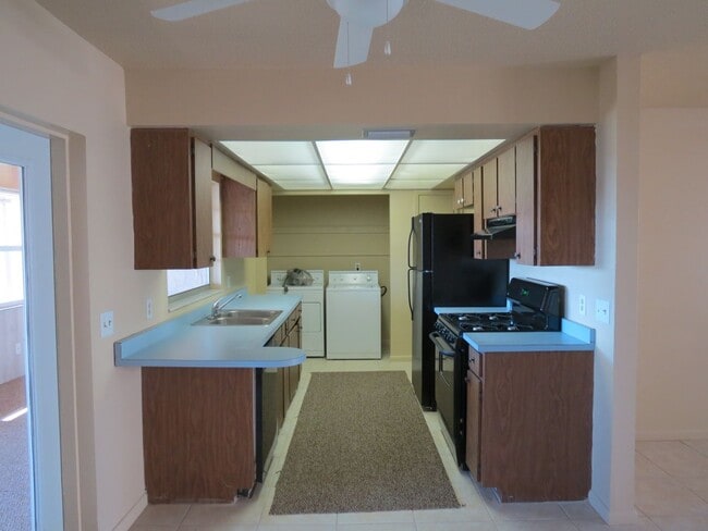 114 Shepard Ave in Dundee, FL - Building Photo - Building Photo
