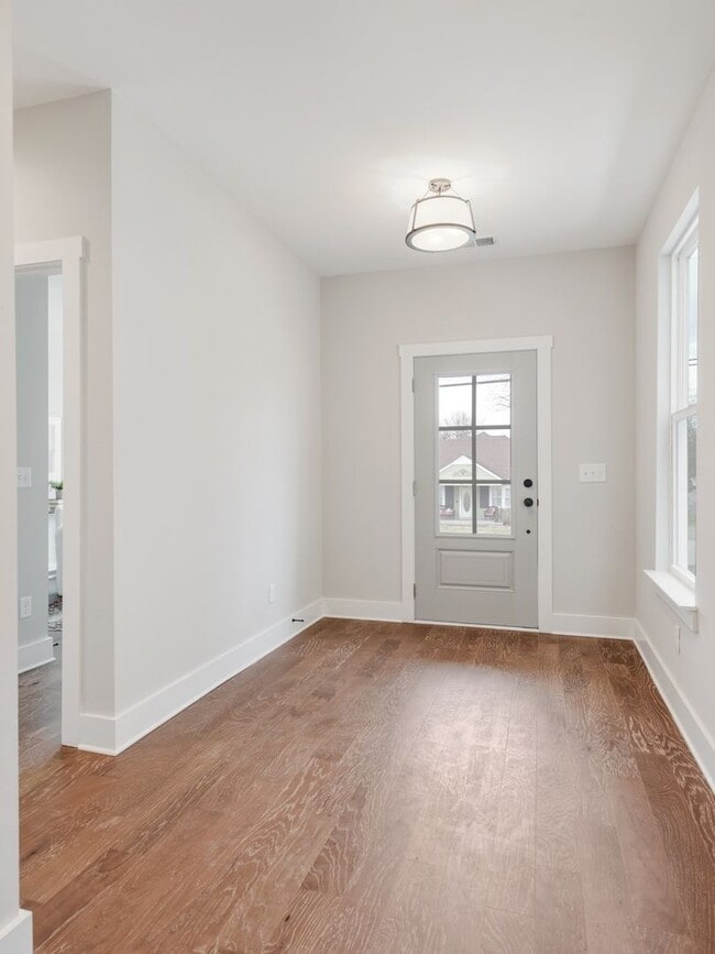 616 Croley Dr in Nashville, TN - Building Photo - Building Photo