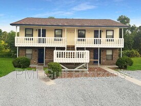 3356 La Leyenda Ct in Gulf Breeze, FL - Building Photo