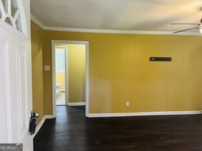 3402 Old Fairburn Rd in College Park, GA - Building Photo - Building Photo