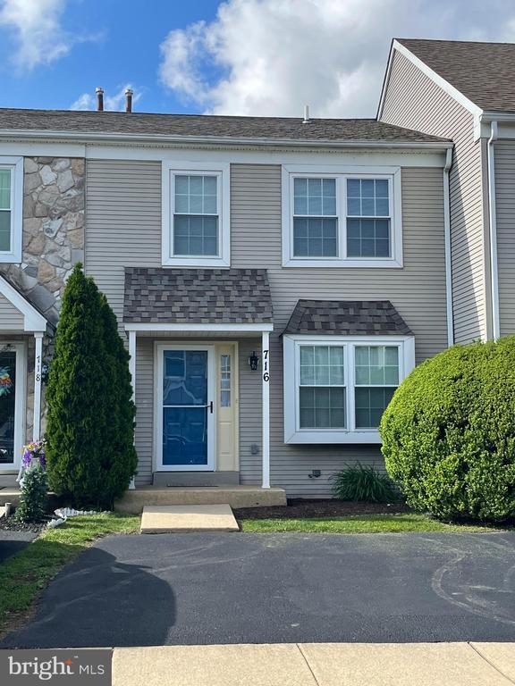 716 Heather Ln in Aston, PA - Building Photo - Building Photo