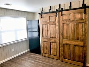 317 Gilman Ave-Unit -Apt B in Marietta, OH - Building Photo - Building Photo