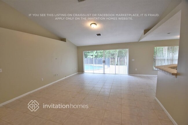 6525 NW 54th Ct in Lauderhill, FL - Building Photo - Building Photo