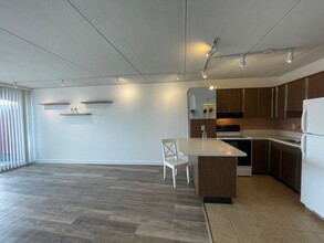 253 Swanton St, Unit #428 in Winchester, MA - Building Photo - Building Photo