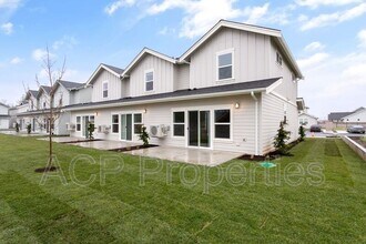 2288 Brome St in Lynden, WA - Building Photo - Building Photo