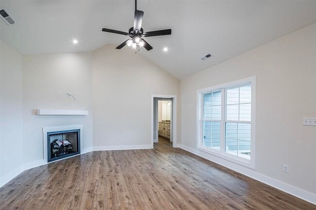 2437 Topeka Rd in Bowling Green, KY - Building Photo - Building Photo