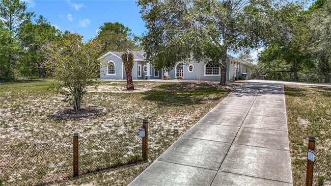 8303 NIGHTWALKER Rd in Weeki Wachee, FL - Building Photo - Building Photo