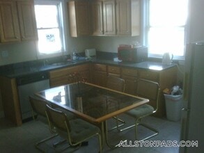 40 Hooker St in Boston, MA - Foto de edificio - Building Photo