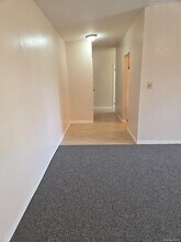 267 N Newbridge Rd in Hempstead, NY - Building Photo - Building Photo