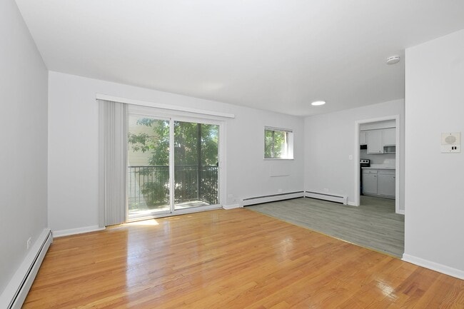 10360 S Walden Pky in Chicago, IL - Building Photo - Building Photo