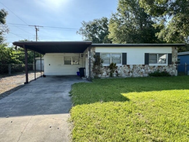 property at 117 Hays Dr